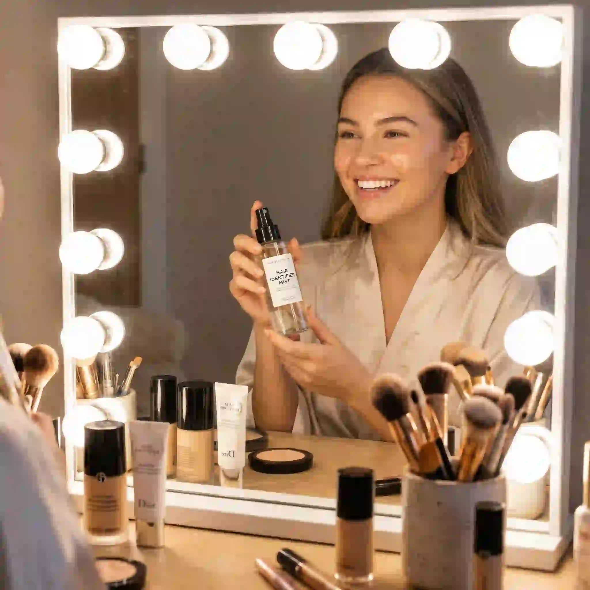hair identifier spray supporting makeup enthusiasts who want a flawless base, helping reveal peach fuzz before primer, foundation, and powder application